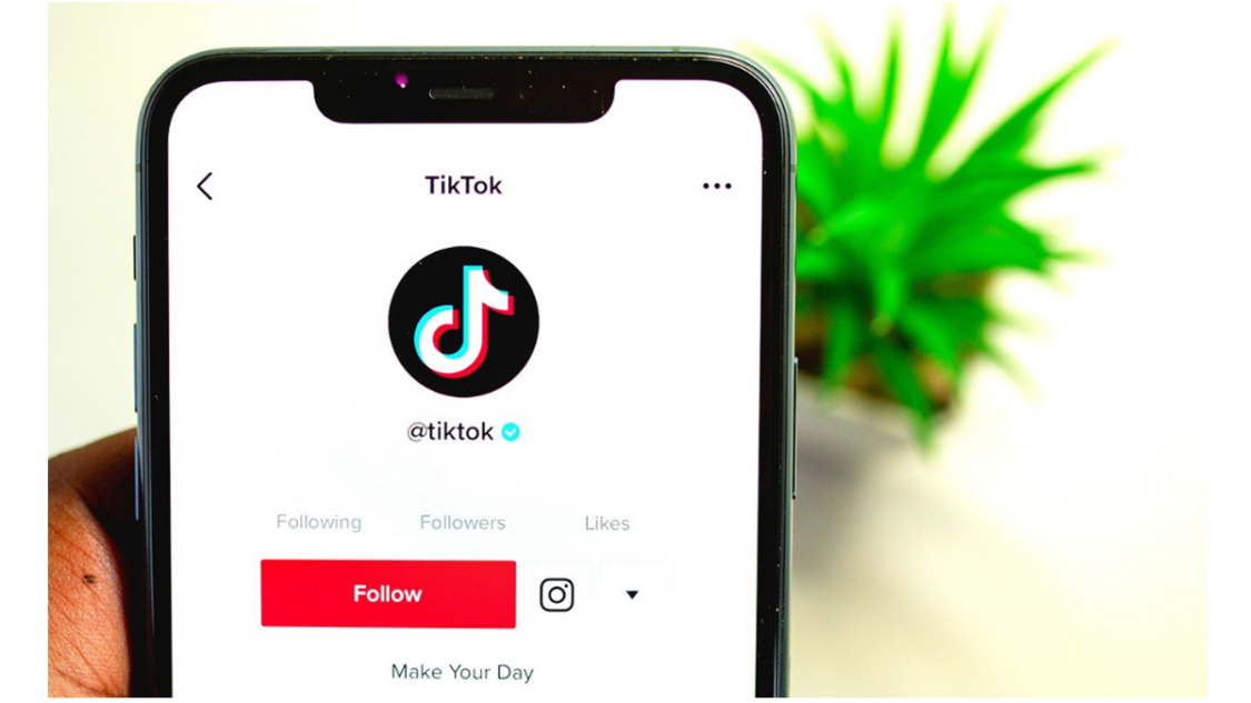 Técnicas simples de storytelling para tornar seus vídeos no TikTok mais impactantes.